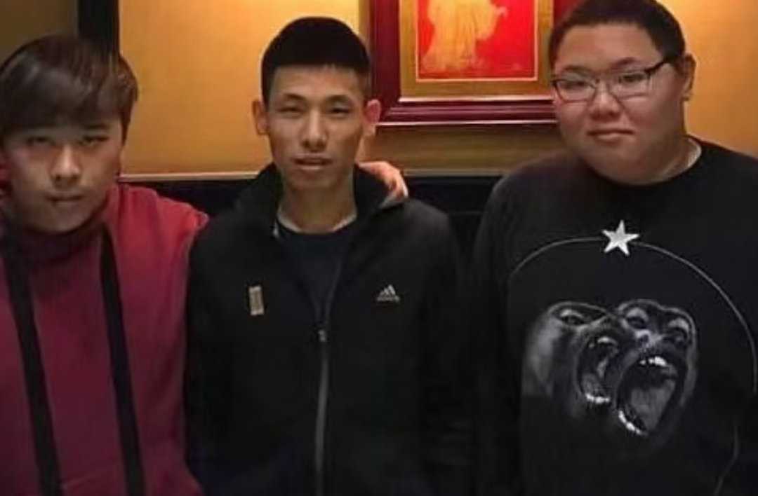 图片[9]-五五开旭旭宝宝PDD线下聚会被偶遇，旭旭宝宝回应五五开是否复播话题，回忆青春感慨万分！-吃瓜网