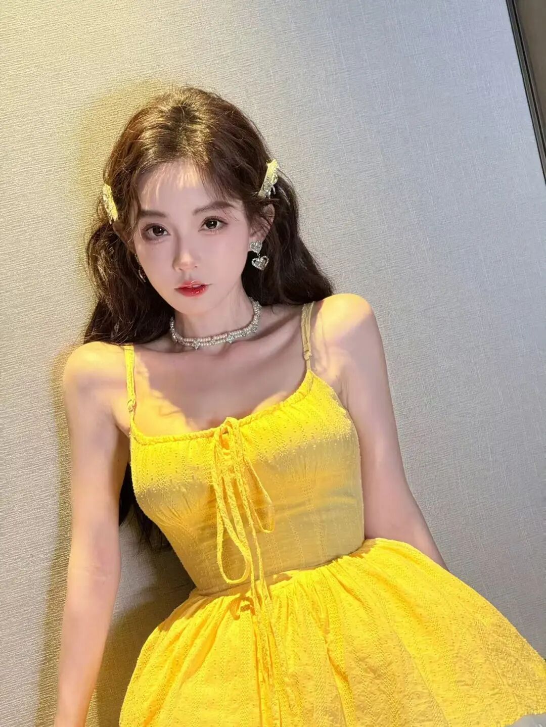 图片[3]-冯提莫素颜直播被吐槽，自曝整容项目，自嘲像菜刀割的，称觉得自己丑的人，可能是网上美颜看多了~-吃瓜网