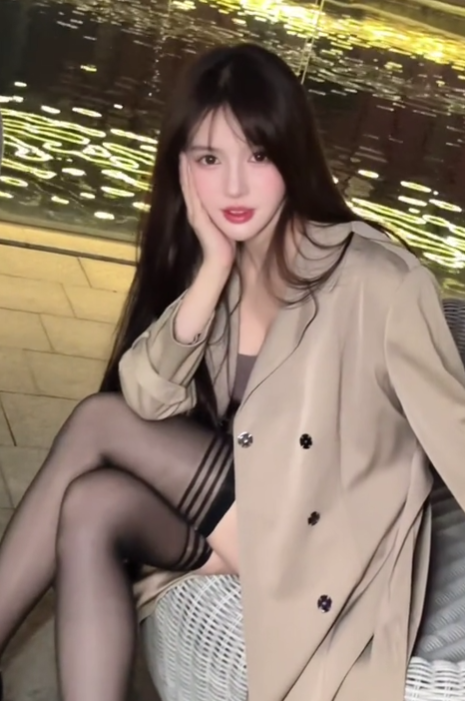 图片[2]-助眠女主播称自己长的不赖，是个男的都会喜欢自己！回应抽粉丝结婚生子，引发网友热议~-吃瓜网