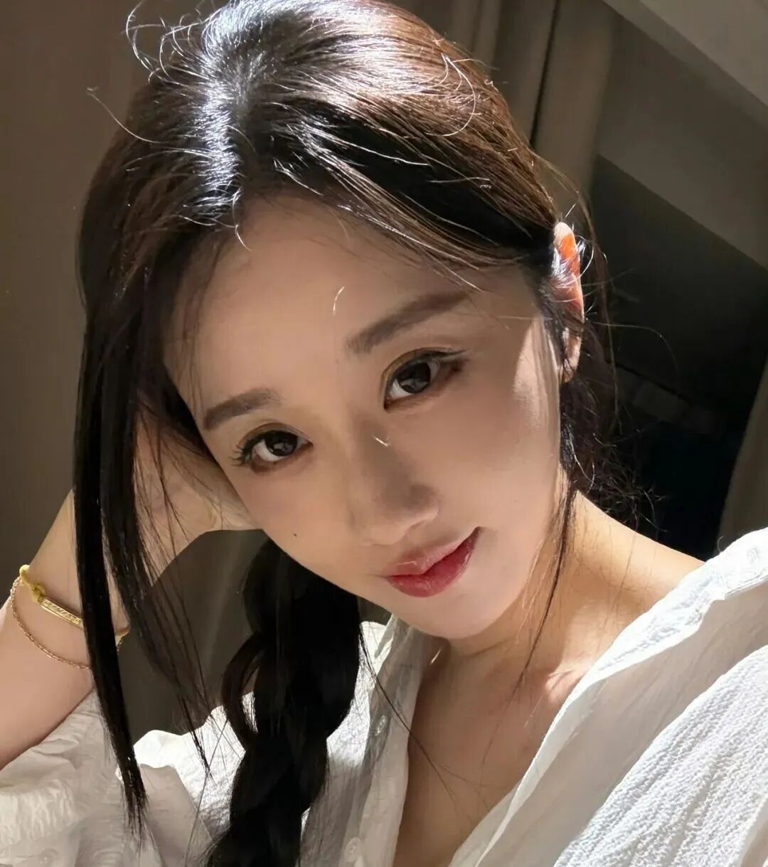 图片[3]-助眠女主播轩子巨2兔卖D模被喷，其回应称大人用品不丢人，穷才丢人引发网友热议~-吃瓜网