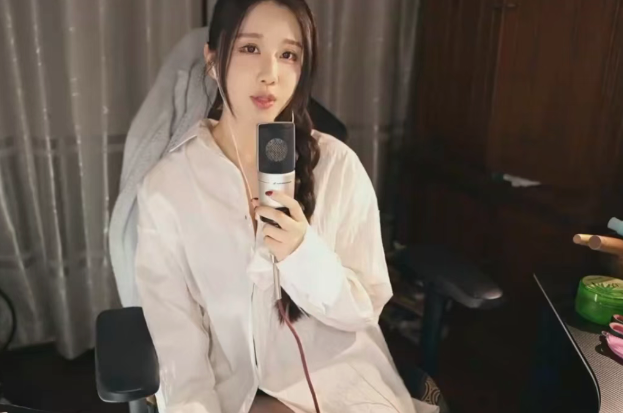 图片[5]-助眠女主播轩子巨2兔卖D模被喷，其回应称大人用品不丢人，穷才丢人引发网友热议~-吃瓜网